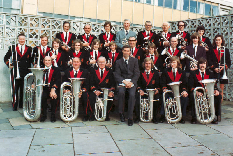 Band 1974
